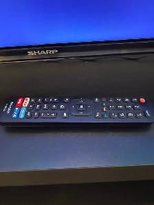 55 inch smart TV with remote - Photo 2
