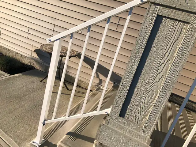 selling aluminum deck railing for your house deck or balcony, fr