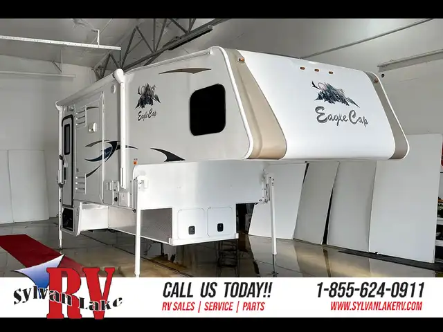 2015 Adventurer Eagle Cap M1165 – Pre-Owned Triple Slide Camper.