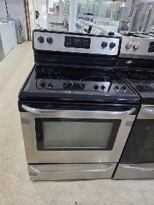 Frigidaire 30' Stainless Steel Electric Ceramic Glass Top Stove