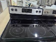 Frigidaire 30' Stainless Steel Electric Ceramic Glass Top Stove - Photo 2