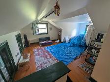 Charming House For Rent - Availalbe November. - Photo 14
