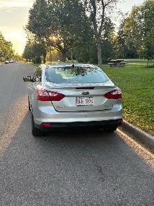 2012 Ford Focus - Photo 2