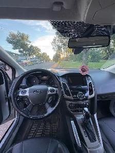 2012 Ford Focus - Photo 10