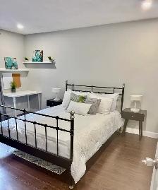 ✨ Beautiful Furnished Room for Rent – Whitby (Brock & Manning) - Photo 3
