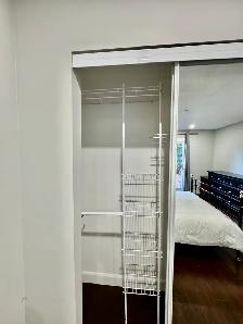 ✨ Beautiful Furnished Room for Rent – Whitby (Brock & Manning) - Photo 5