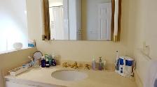 Bedroom Furnished - 2nd Floor in a Large House - Photo 5