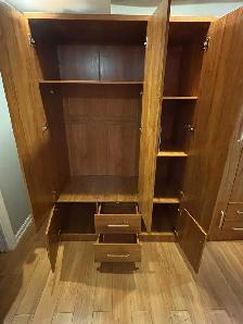 5 multi-door wooden wardrobe - Photo 4