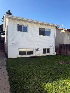 Newly Renovated 3 Bedroom Home - Ready For Rent November 1 - Photo 3