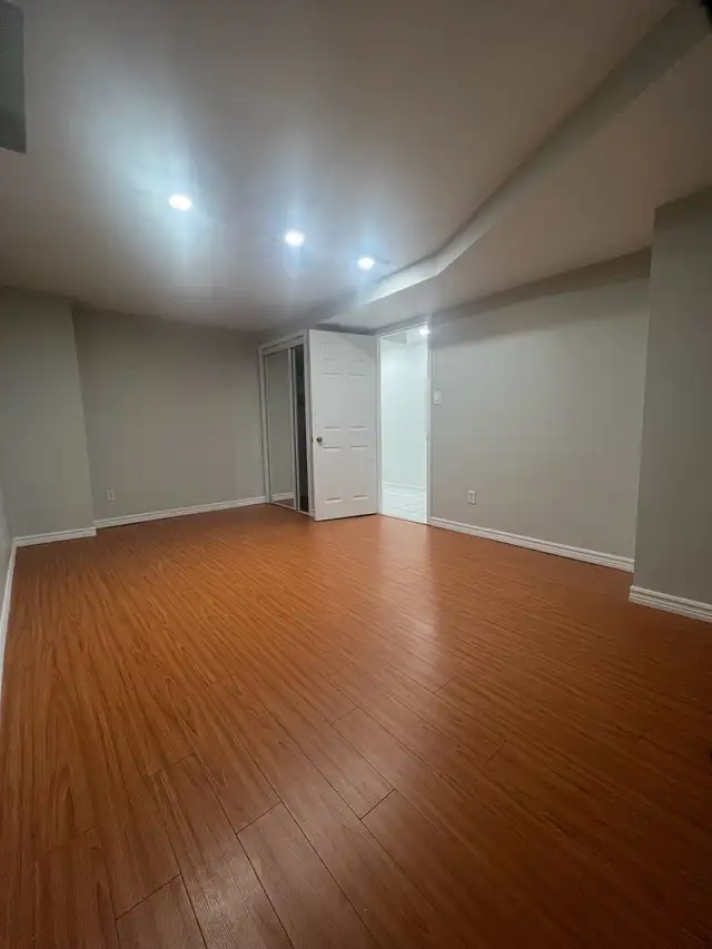 2BDRM BASEMENT APT. W/ WALKOUT