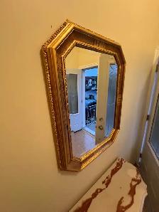 Free delivery used Vintage Marble Console Table with Mirror - Photo 9