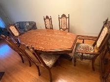 Free delivery used Vintage Octagonal Dining Set