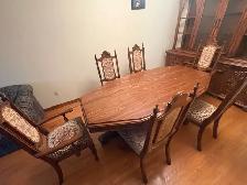Free delivery used Vintage Octagonal Dining Set - Photo 5