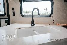 2024 Jayco Jay Flight SLX 261BHS - Photo 8