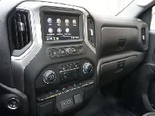 2024 Chevrolet Silverado 1500 8-FT LONG BED | LOW KMS!! - Photo 22