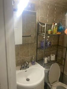 Shared Basement room for rent - For girls - Photo 3
