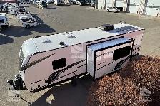 2026 VENTURE RV SPORTTREK 271VBH - Photo 5