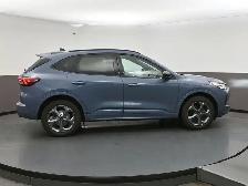 2024 Ford Escape Hybrid ST-LINE LIKE NEW! LOW KMS, One Owner, Ap - Photo 36