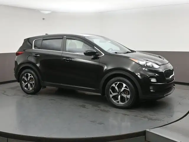 2022 Kia Sportage LX - Call 902-466-9550 Apple Carplay/Android A