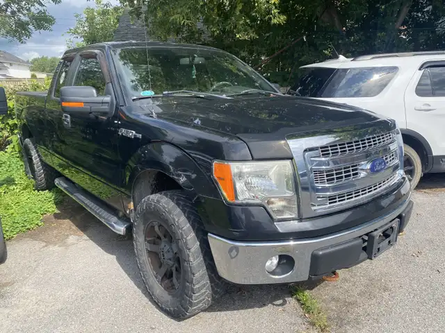 2014 Ford F-150 4WD SuperCab 145' XL