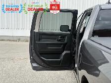2020 Ram 1500 Classic NIGHT EDITION | DEALER SERVICED | REAR CAM - Photo 34