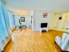 Mississauga City Centre All-Inclusive Suite - Photo 12