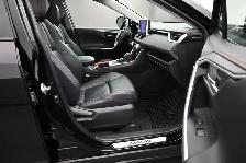 2024 Toyota RAV4 TRAIL AWD, HEATED SEATS, BACKUP CAMERA & MORE! - Photo 29