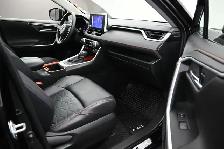 2024 Toyota RAV4 TRAIL AWD, HEATED SEATS, BACKUP CAMERA & MORE! - Photo 30