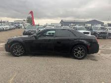2016 Chrysler 300 300S - Photo 6