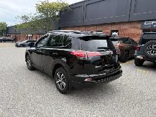 2018 Toyota RAV4 AWD LE, ONE OWNER - Photo 5