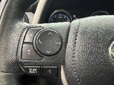 2018 Toyota RAV4 AWD LE, ONE OWNER - Photo 15