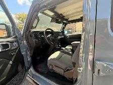 2024 Jeep Wrangler Rubicon 4 Door 4x4 - Photo 9