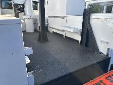 2006 Freightliner M2 106 Altec 37 Foot Bucket Service Truck - Photo 25