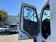 2006 Freightliner M2 106 Altec 37 Foot Bucket Service Truck - Photo 44