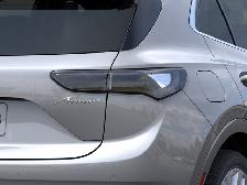 2026 Buick Envision Avenir Sunroof - Cooled Seats - Photo 11