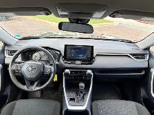 2022 Toyota RAV4 LE LE AWD - Photo 12