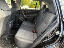 2022 Toyota RAV4 LE LE AWD - Photo 18