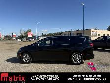 2026 Chrysler Pacifica LIMITED - Photo 8