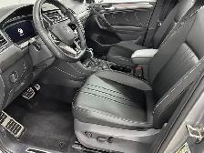 Volkswagen Tiguan Comfortline R-Line Black Edition 4MOTION 2024 - Photo 14