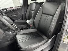 Volkswagen Tiguan Comfortline R-Line Black Edition 4MOTION 2024 - Photo 15