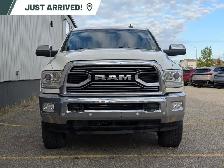 2018 Ram 3500 Longhorn Longhorn 4x4 Crew Cab 8&amp.apos. Box - Photo 3