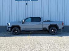 2024 GMC Sierra 2500HD AT4 4WD Crew Cab Standard Box AT4 - Photo 4
