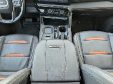 2024 GMC Sierra 2500HD AT4 4WD Crew Cab Standard Box AT4 - Photo 23