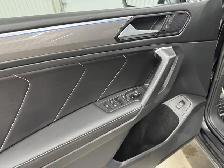 Volkswagen Tiguan Comfortline R-Line Black Edition 4MOTION 2024 - Photo 16