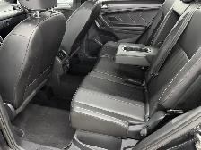 Volkswagen Tiguan Comfortline R-Line Black Edition 4MOTION 2024 - Photo 17