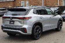 2026 Volkswagen Tiguan Comfortline R-Line Black Edition 4MOTION - Photo 6