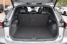2026 Volkswagen Tiguan Comfortline R-Line Black Edition 4MOTION - Photo 7