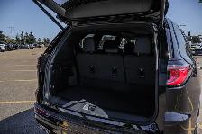 2027 GMC Acadia Denali Ultimate - Photo 8
