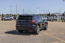 2027 GMC Acadia Denali Ultimate - Photo 9