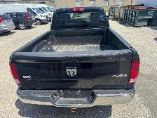 2020 RAM 1500 Classic ST 4WD QUAD CAB - Photo 7